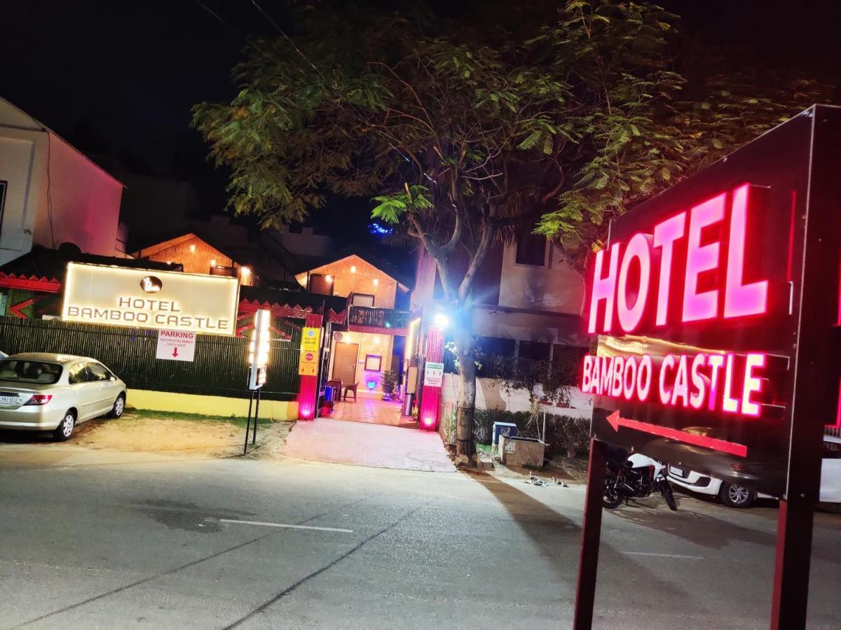 Hotel Bamboo Castle Jaipur Buitenkant foto