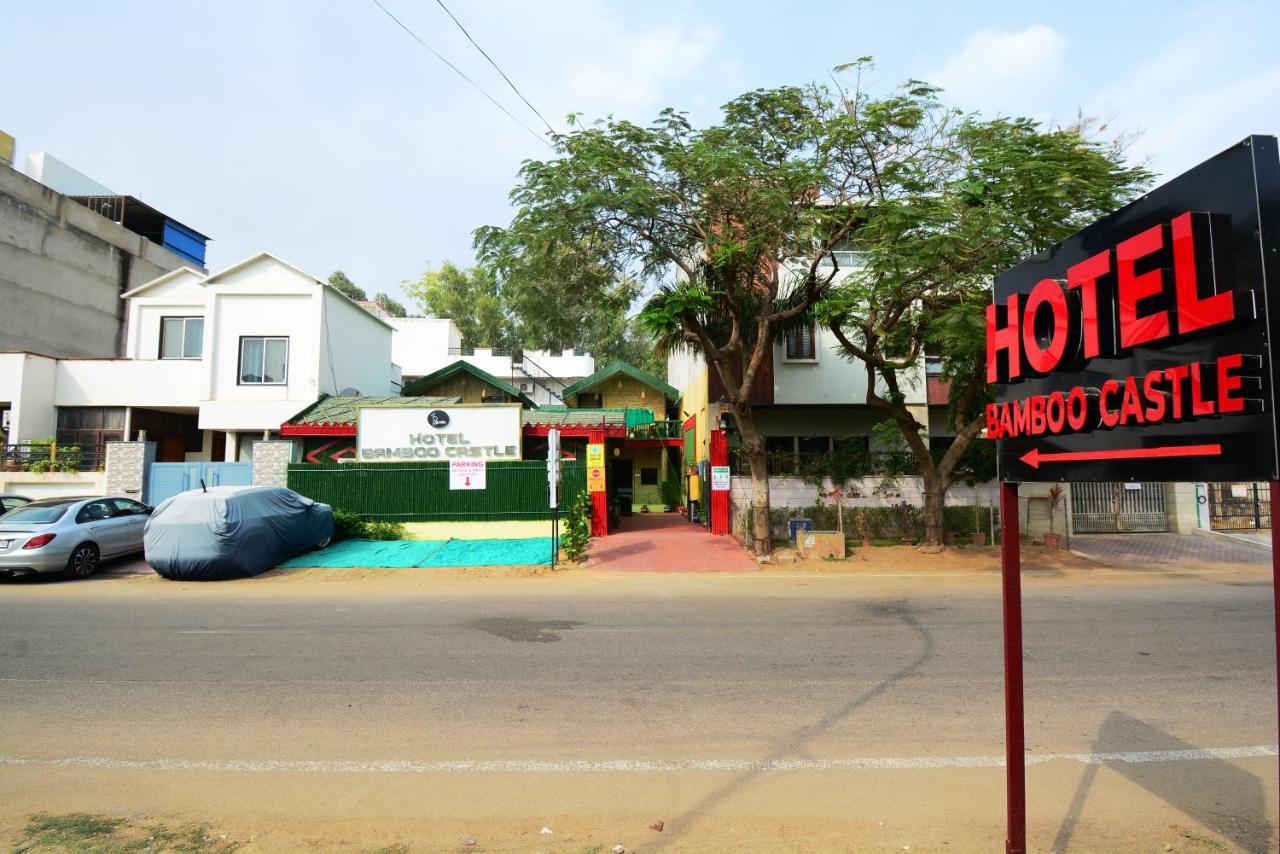 Hotel Bamboo Castle Jaipur Buitenkant foto